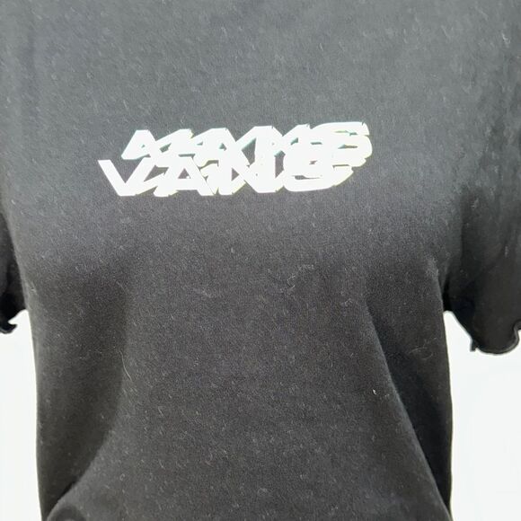 VANS LADIES SHORT SLEEVE TEE SHIRT HAS VANS PRINTED ON SHIRT IN COLORED INK - Picture 2 of 8
